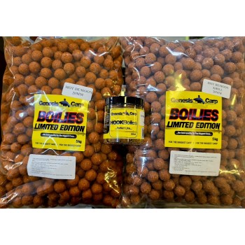 GENESIS CARP HOT DEMOON...